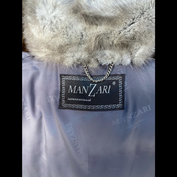 Manzari Designer Sapphire Mink Fur Coat Jacket - Picture 9 of 10